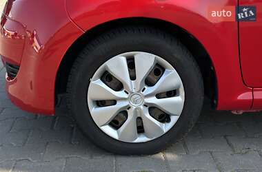 Хэтчбек Citroen C1 2011 в 