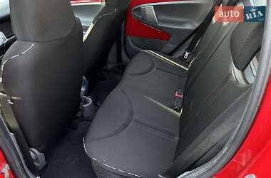 Хэтчбек Citroen C1 2011 в 
