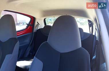 Хэтчбек Citroen C1 2008 в 
