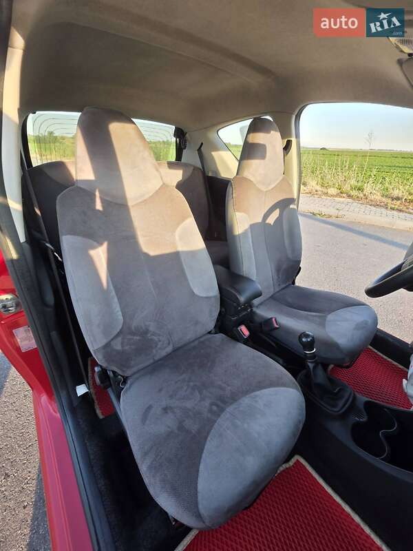 Хэтчбек Citroen C1 2013 в Староконстантинове фото 9 Хэтчбек Citroen C1 2013 в Староконстантинове