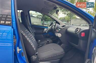 Хэтчбек Citroen C1 2013 в 
