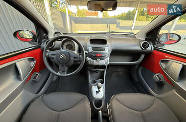Хэтчбек Citroen C1 2011 в 