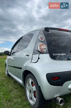 Хэтчбек Citroen C1 2009 в 