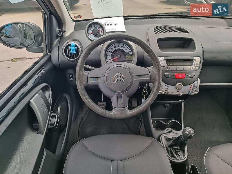 Хэтчбек Citroen C1 2012 в Харькове