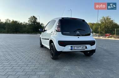Хэтчбек Citroen C1 2014 в 