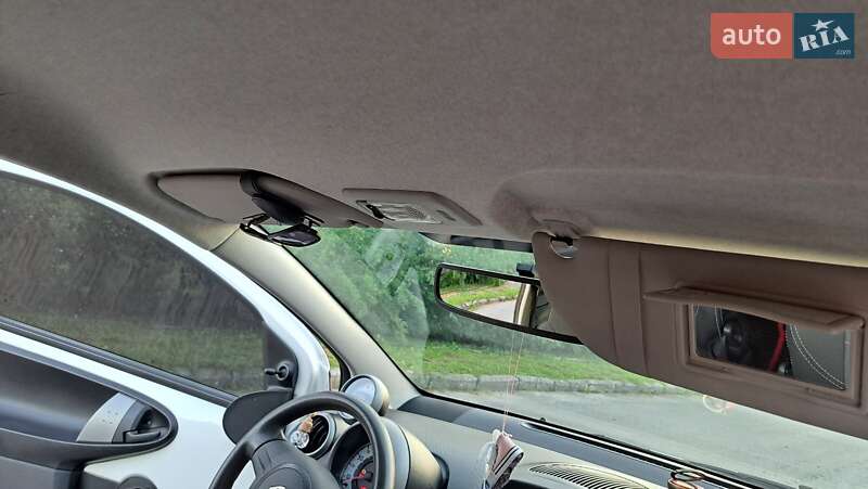 Хетчбек Citroen C1 2012 в Хмельницькому