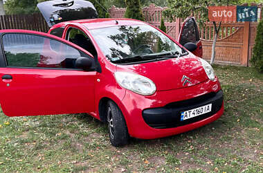 Хэтчбек Citroen C1 2006 в 