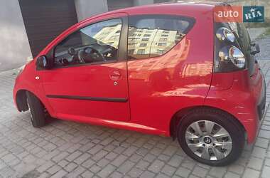 Хэтчбек Citroen C1 2008 в 