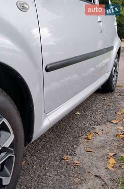 Хэтчбек Citroen C1 2011 в 