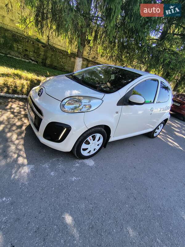 Хетчбек Citroen C1 2012 в Хоросткові
