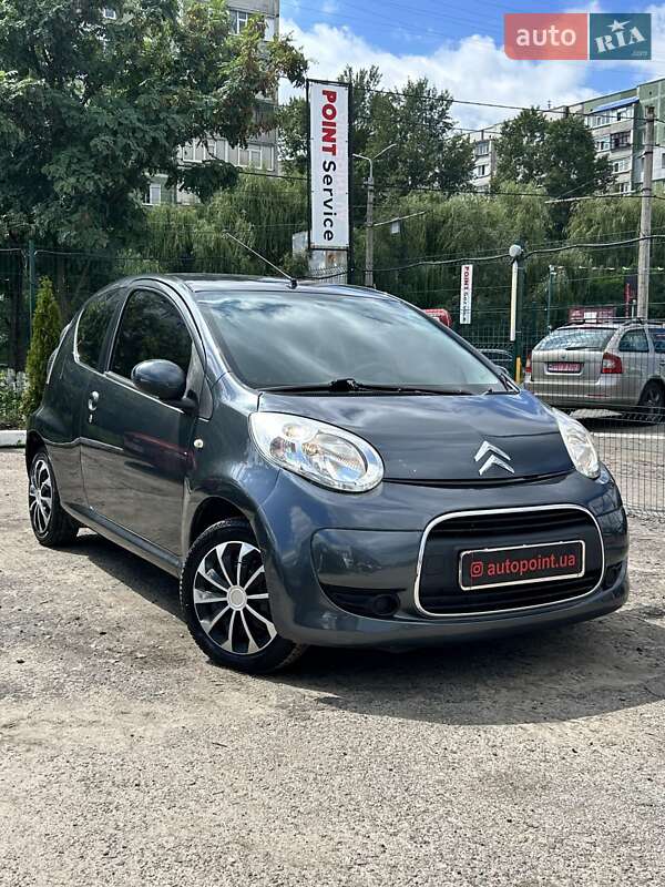 Хэтчбек Citroen C1 2009 в 