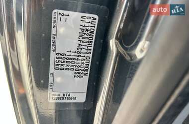 Хэтчбек Citroen C1 2009 в 