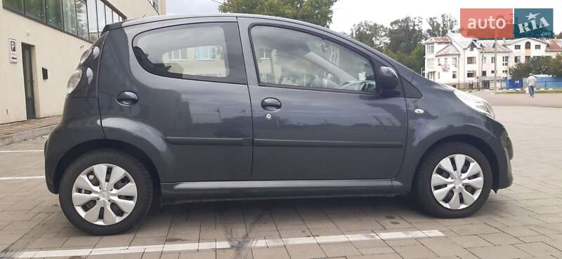 Хэтчбек Citroen C1 2011 в Стрые