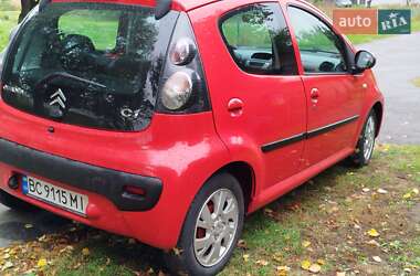Хэтчбек Citroen C1 2010 в 