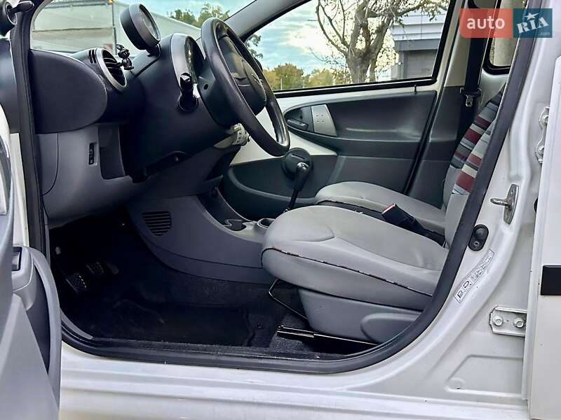 Хэтчбек Citroen C1 2011 в Одессе фото 29 Хэтчбек Citroen C1 2011 в Одессе