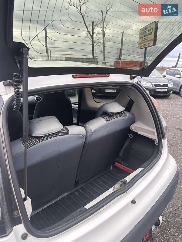 Хетчбек Citroen C1 2011 в Білогородці фото 13 Хетчбек Citroen C1 2011 в Білогородці