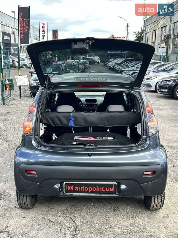 Хэтчбек Citroen C1 2009 в Сумах