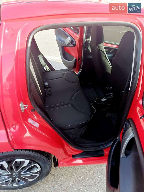 Хетчбек Citroen C1 2012 в Києві