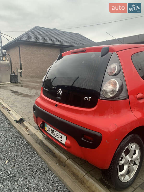Хетчбек Citroen C1 2012 в Рівному