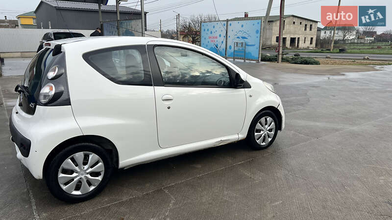 Хетчбек Citroen C1 2011 в Одесі
