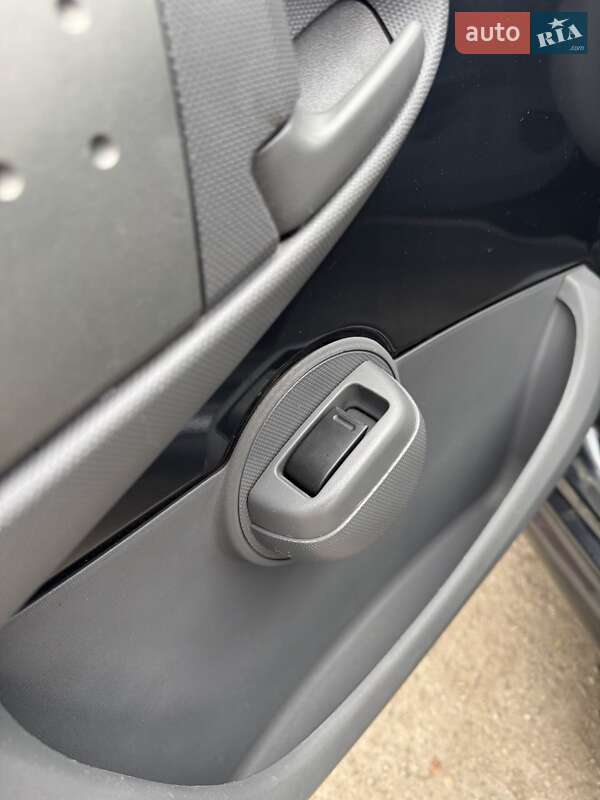 Хетчбек Citroen C1 2009 в Сумах фото 21 Хетчбек Citroen C1 2009 в Сумах