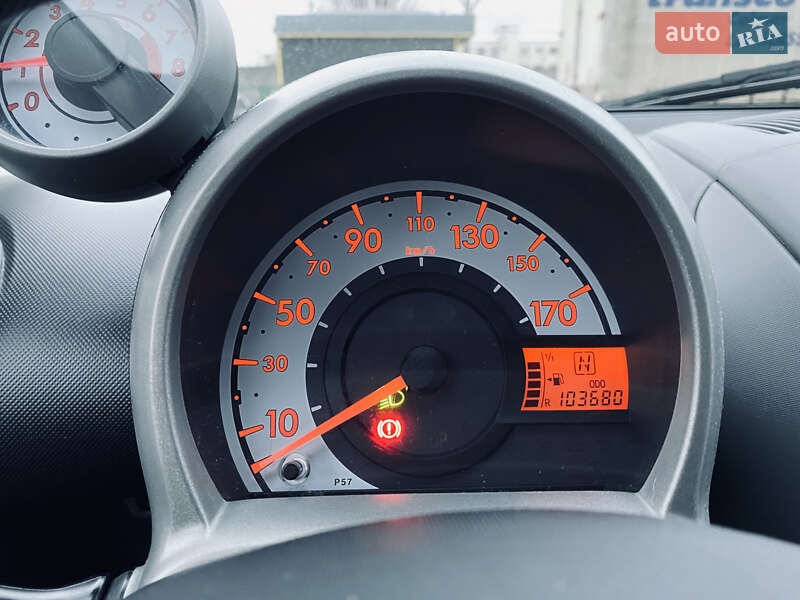 Хэтчбек Citroen C1 2011 в Киеве фото 17 Хэтчбек Citroen C1 2011 в Киеве