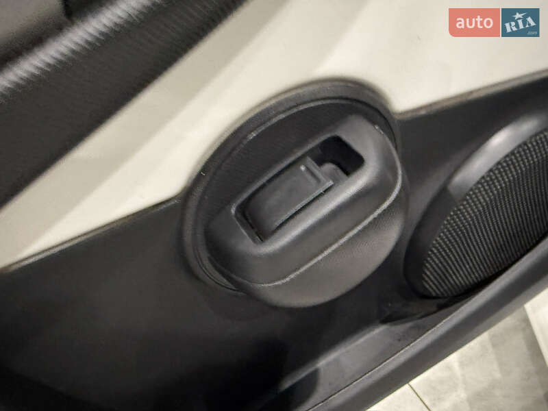 Хэтчбек Citroen C1 2013 в Одессе