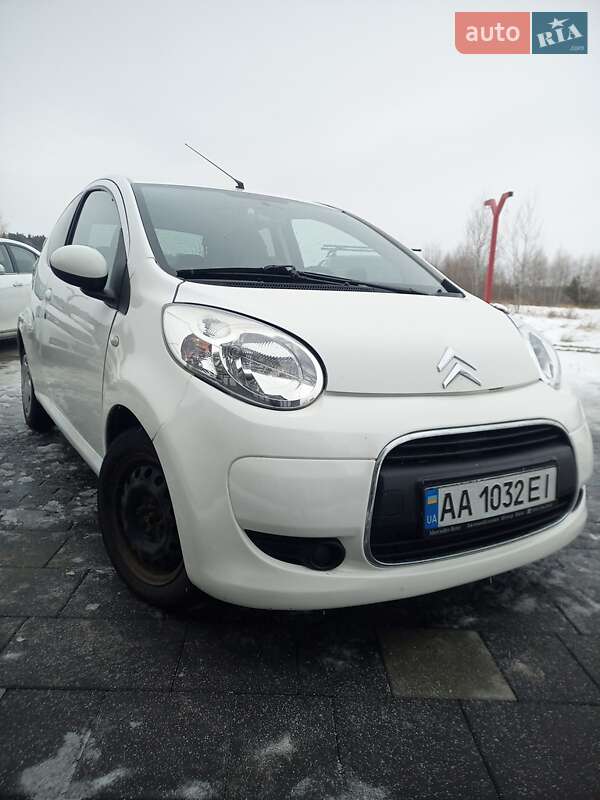 Хэтчбек Citroen C1 2011 в Киеве фото 4 Хэтчбек Citroen C1 2011 в Киеве