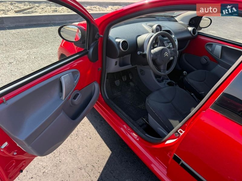 Хэтчбек Citroen C1 2009 в Черкассах