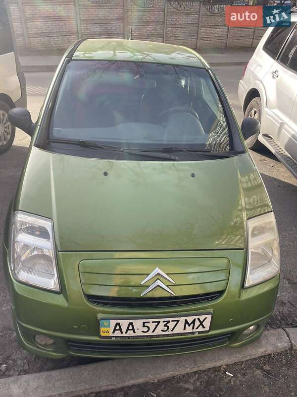 Хэтчбек Citroen C2 2005 в Киеве