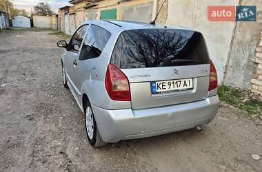 Хэтчбек Citroen C2 2005 в 