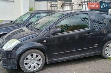 Хэтчбек Citroen C2 2006 в 