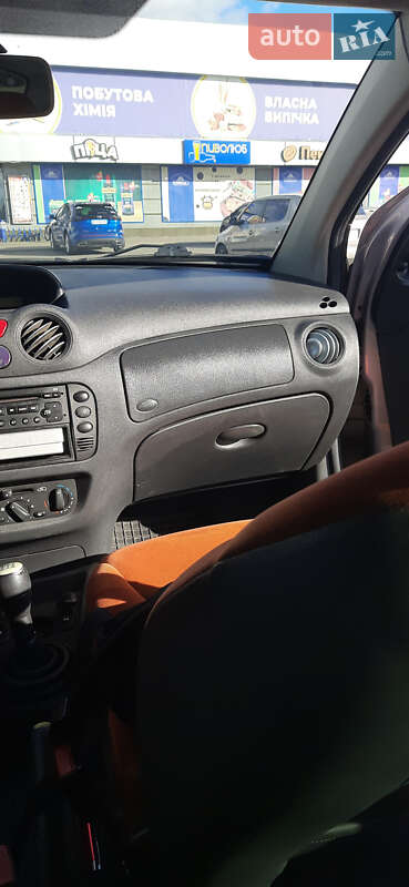 Купе Citroen C2 2003 в Полтаве фото 10 Купе Citroen C2 2003 в Полтаве