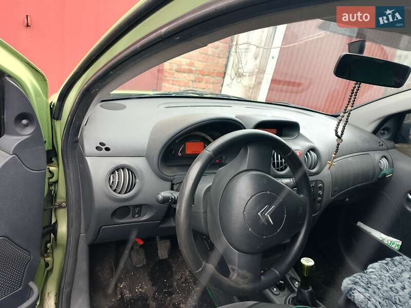 Хэтчбек Citroen C2 2005 в Лозовой