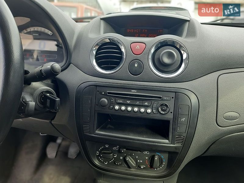 Хетчбек Citroen C2 2008 в Києві фото 22 Хетчбек Citroen C2 2008 в Києві