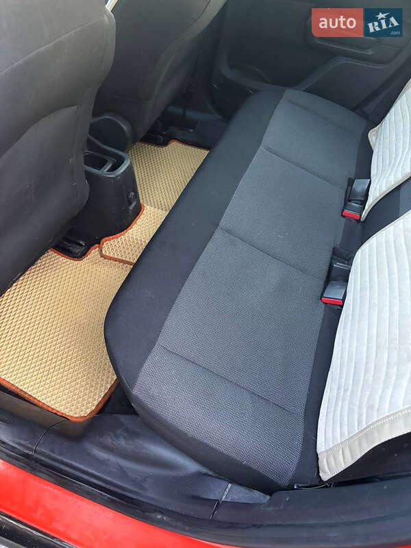 Позашляховик / Кросовер Citroen C3 Aircross 2018 в Тернополі фото 16 Позашляховик / Кросовер Citroen C3 Aircross 2018 в Тернополі