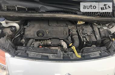 Седан Citroen C3 Picasso 2012 в 