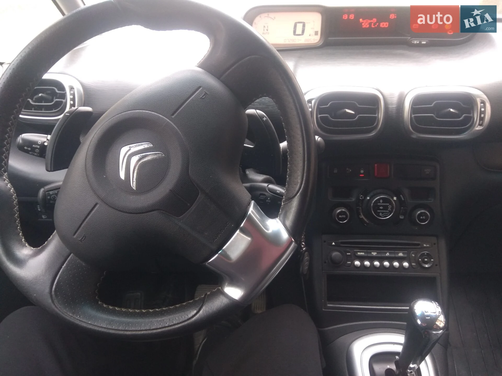 2015 Citroen C3 Picasso - мініатюра 10