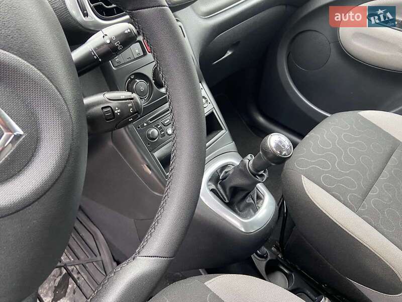 Минивэн Citroen C3 Picasso 2010 в Звягеле