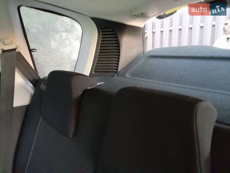 Минивэн Citroen C3 Picasso 2009 в Здолбунове фото 36 Минивэн Citroen C3 Picasso 2009 в Здолбунове