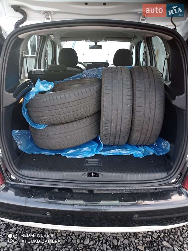 Минивэн Citroen C3 Picasso 2010 в Ратным