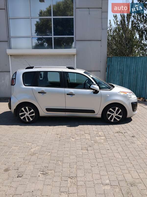 Мінівен Citroen C3 Picasso 2014 в Дніпрі