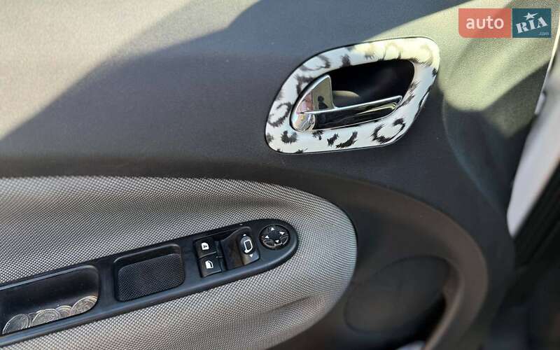 Минивэн Citroen C3 Picasso 2011 в Черновцах