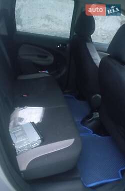 Хэтчбек Citroen C3 Picasso 2012 в 