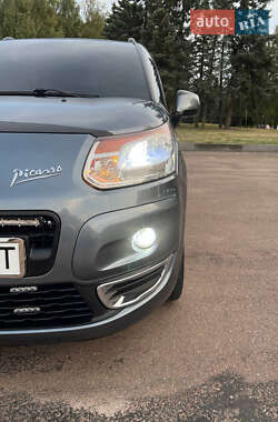 Минивэн Citroen C3 Picasso 2011 в 