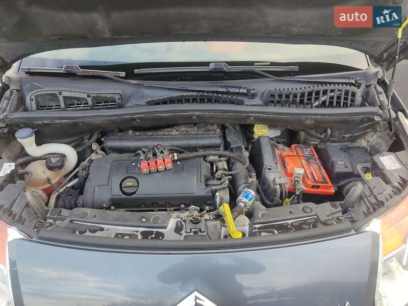 Минивэн Citroen C3 Picasso 2009 в Долине