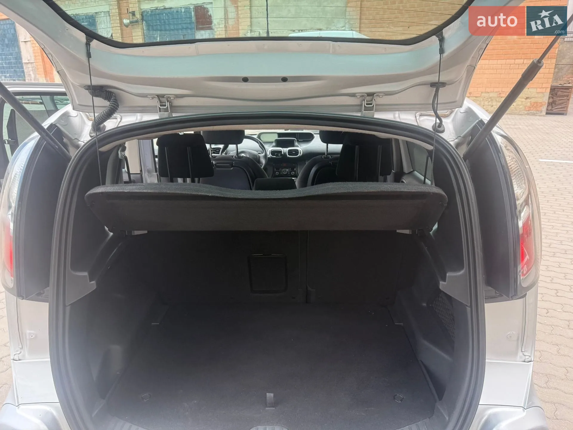2014 Citroen C3 Picasso - мініатюра 18
