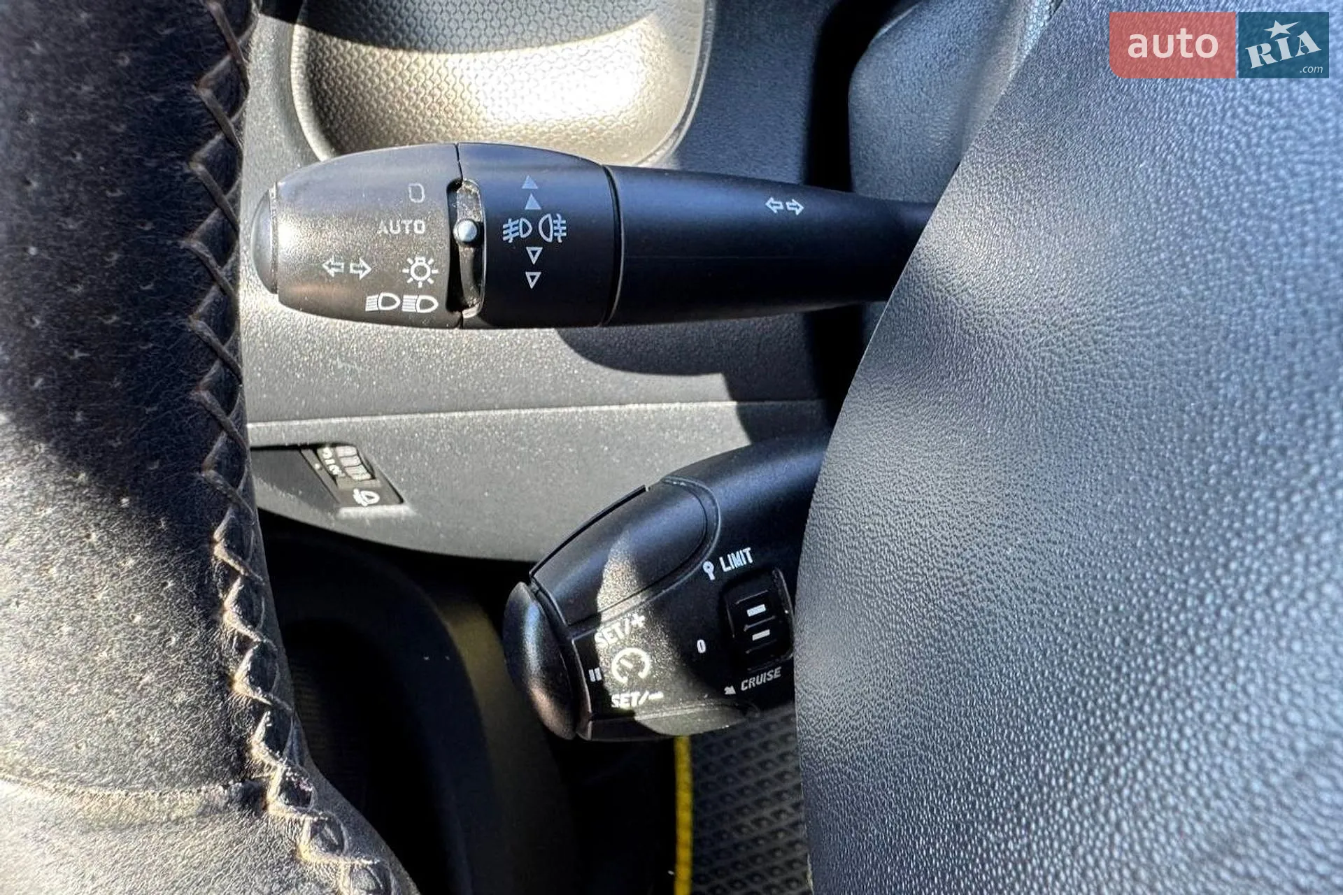2012 Citroen C3 Picasso - мініатюра 15