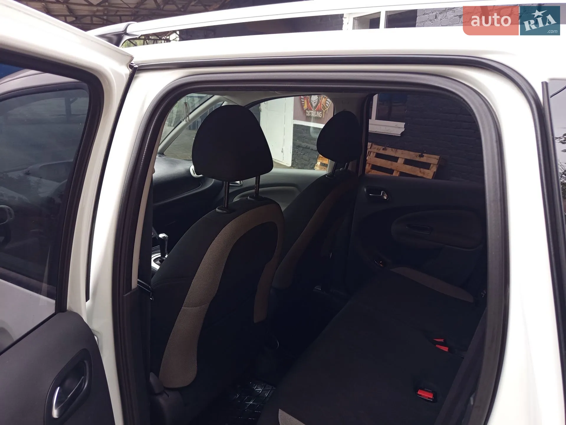 2013 Citroen C3 Picasso - мініатюра 23