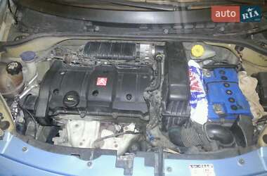 Хетчбек Citroen C3 2003 в Сумах